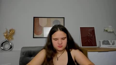 adelecruzz online show from 03-01-25, 01:18