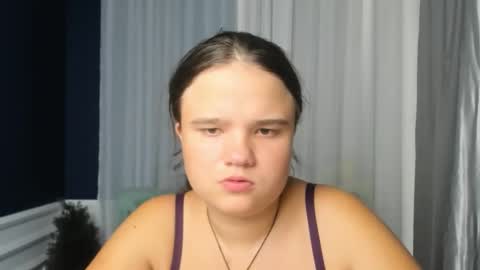 adelecruzz online show from 09-11-25, 12:05