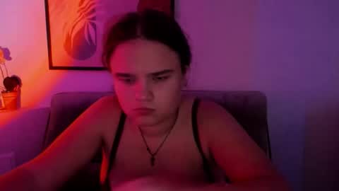 adelecruzz online show from 09-30-25, 11:48