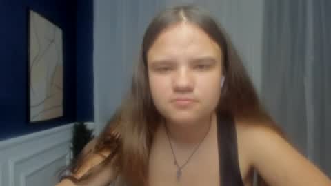Snapshot of adelecruzz chatting on 06-05-26, 11:38 adelecruzz online show from 06-05-26, 11:38