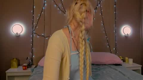 adelesilvy online show from 03-21-26, 01:43