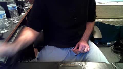 adelhi20 online show from 10-16-25, 07:04