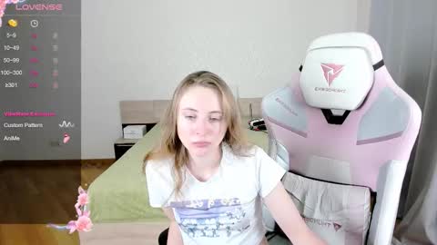 Adelina online show from 09-14-25, 09:30