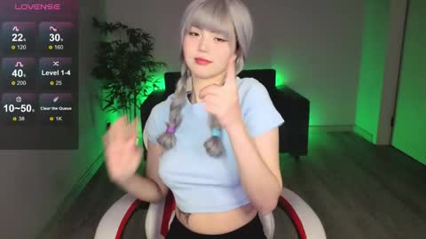 Adelina Pinky online show from 05-30-26, 03:36