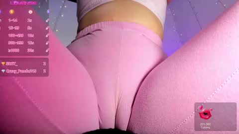 adelinaconte1 online show from 02-14-25, 07:12