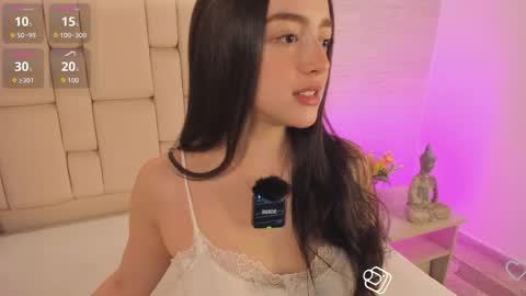 Snapshot of adelinewhite1 chatting on 05-25-26, 11:16 adeline online show from 05-25-26, 11:16