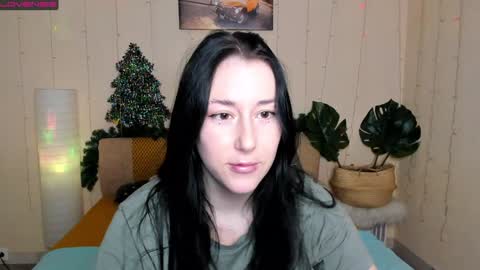 Snapshot of adell_berry chatting on 12-20-24, 01:58 Adel online show from 12-20-24, 01:58