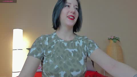 Snapshot of adell_berry chatting on 01-29-25, 02:19 Adel online show from 01-29-25, 02:19