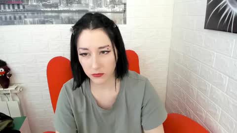 Snapshot of adell_berry chatting on 02-15-25, 06:02 Adel online show from 02-15-25, 06:02