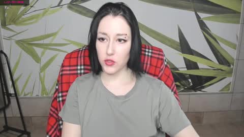 Snapshot of adell_berry chatting on 02-28-25, 02:42 Adel online show from 02-28-25, 02:42