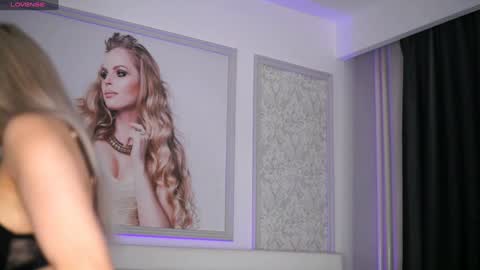 Snapshot of adelyn_chase chatting on 12-31-24, 07:10 Adelyn online show from 12-31-24, 07:10