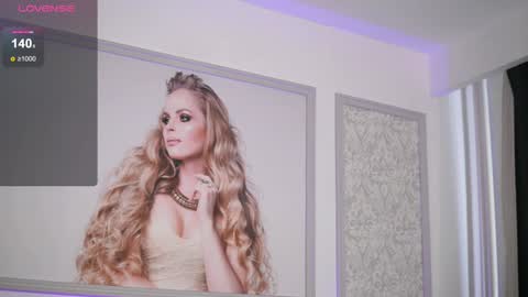 Snapshot of adelyn_chase chatting on 01-28-25, 12:32 Adelyn online show from 01-28-25, 12:32