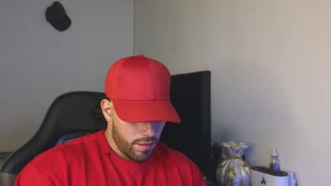 Ades online show from 04-20-26, 07:44