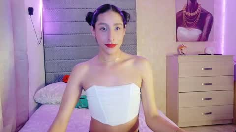 adhara star 3 online show from 10-21-25, 03:18