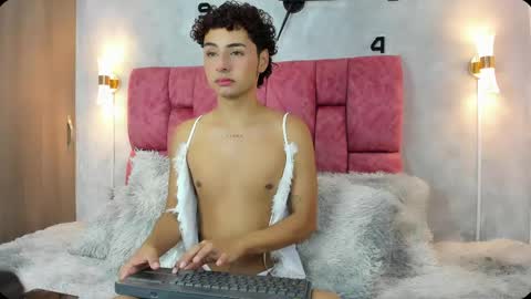          online show from 06-01-26, 11:12