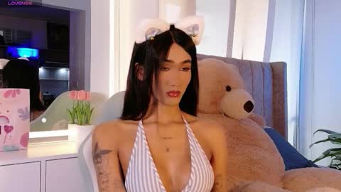 Snapshot of adharacute19 chatting on 12-18-25, 06:47 Isabellafirst online show from 12-18-25, 06:47