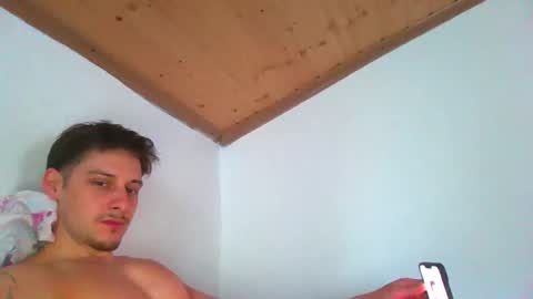 Snapshot of adi151943 chatting on 04-05-26, 10:45 JayHunter online show from 04-05-26, 10:45