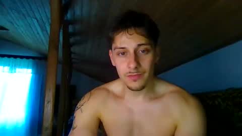 Snapshot of adi151943 chatting on 05-19-26, 04:35 JayHunter online show from 05-19-26, 04:35