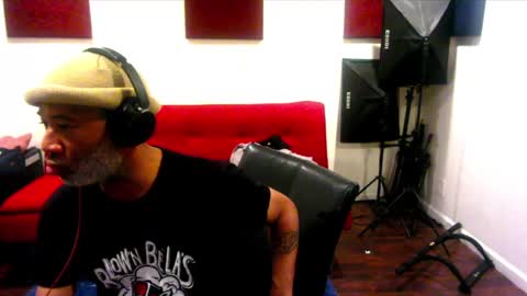 Snapshot of adick_ting chatting on 01-07-25, 01:49 adick_ting online show from 01-07-25, 01:49