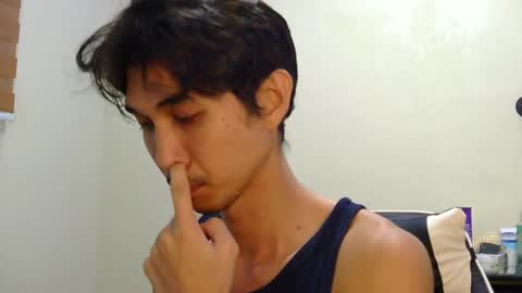 Snapshot of adios_amigo chatting on 05-14-26, 01:29 Amigo online show from 05-14-26, 01:29