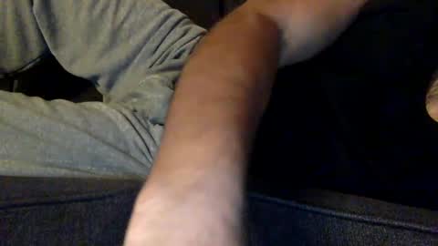 Snapshot of adipoli710 chatting on 02-11-25, 02:35 horny kinky daddy online show from 02-11-25, 02:35