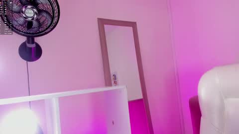adison_reyes online show from 07-16-26, 12:00