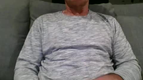 adjustable14 online show from 11-18-25, 11:25