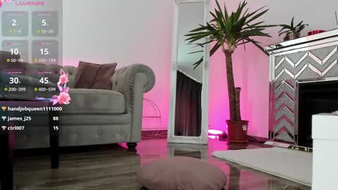 Snapshot of adonawet chatting on 03-10-25, 09:43 Adona online show from 03-10-25, 09:43