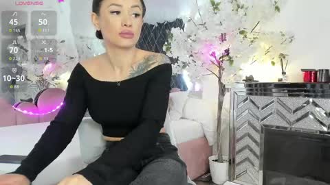 Adona online show from 04-23-26, 05:30