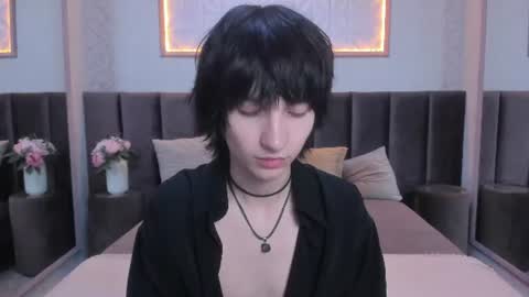 Snapshot of adonbev chatting on 06-15-26, 05:31 adonbev online show from 06-15-26, 05:31