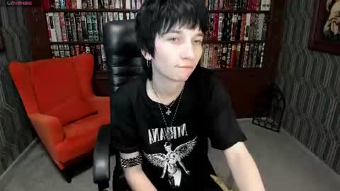 Snapshot of adonbev chatting on 07-07-26, 07:23 adonbev online show from 07-07-26, 07:23
