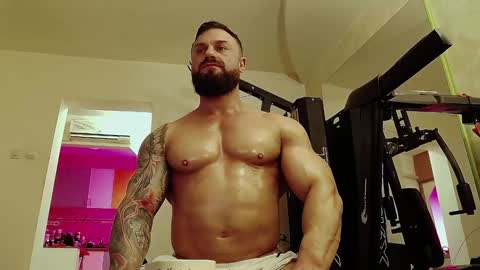 Snapshot of adonis_msc chatting on 02-09-25, 01:44 Adonis online show from 02-09-25, 01:44