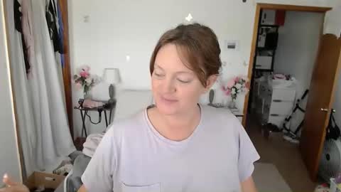 adorable22 online show from 04-14-26, 01:17