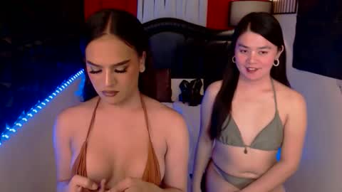 Snapshot of adorable_andrea chatting on 11-05-25, 07:25 adorable_andrea online show from 11-05-25, 07:25