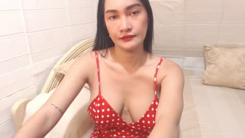 Snapshot of adorabletrans69 chatting on 07-17-26, 10:22 Princess BLanca online show from 07-17-26, 10:22