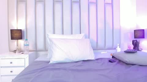 ANDREA PEREZ online show from 04-10-26, 11:42