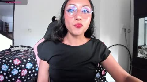 Snapshot of adrena_10 chatting on 07-19-26, 10:35 Adrena10 online show from 07-19-26, 10:35