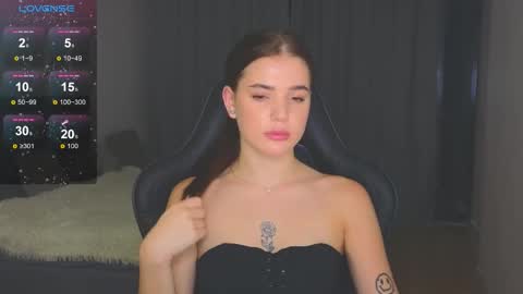 Adriana online show from 10-30-25, 01:29