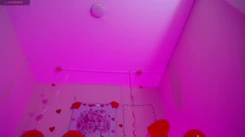 Adri  online show from 02-22-25, 06:06