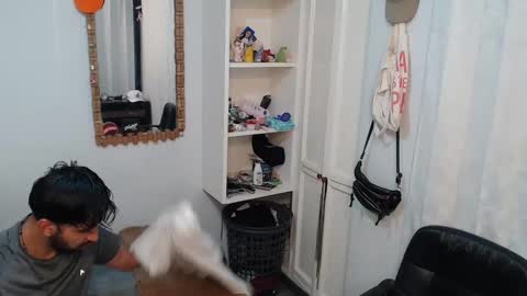 Adrian Falcon online show from 04-16-26, 09:39