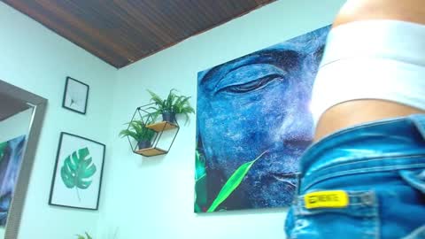   online show from 01-10-25, 02:45