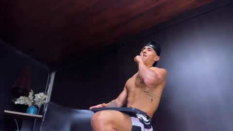   online show from 01-21-25, 09:36