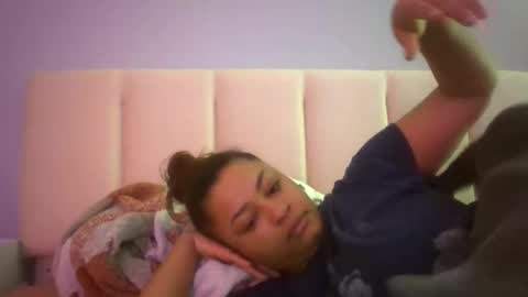 Snapshot of adriana318798 chatting on 02-17-26, 04:02 Princess Adri online show from 02-17-26, 04:02