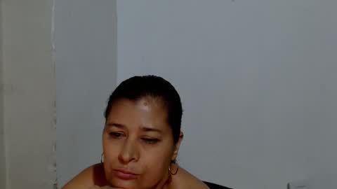 Adriana milf online show from 10-15-25, 05:07