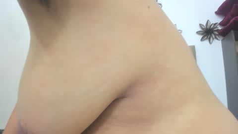 Snapshot of adrianasex_69 chatting on 10-12-25, 04:50 adriana online show from 10-12-25, 04:50