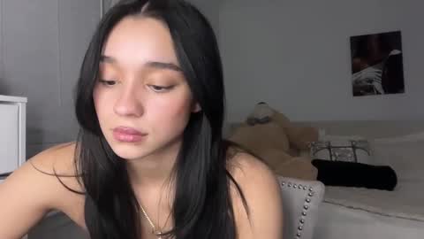 Snapshot of adriannarodriguez chatting on 02-16-25, 06:32 Adrianna online show from 02-16-25, 06:32