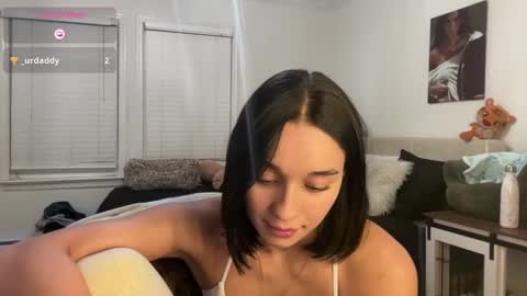 Snapshot of adriannarodriguez chatting on 11-14-25, 03:38 Adrianna online show from 11-14-25, 03:38