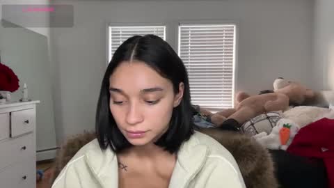 Snapshot of adriannarodriguez chatting on 11-23-25, 08:30 Adrianna online show from 11-23-25, 08:30