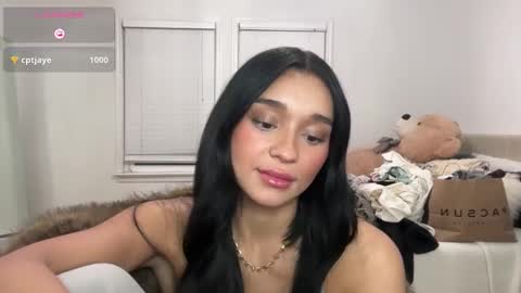 Snapshot of adriannarodriguez chatting on 12-01-25, 04:17 Adrianna online show from 12-01-25, 04:17