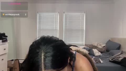 Snapshot of adriannarodriguez chatting on 12-01-25, 09:09 Adrianna online show from 12-01-25, 09:09